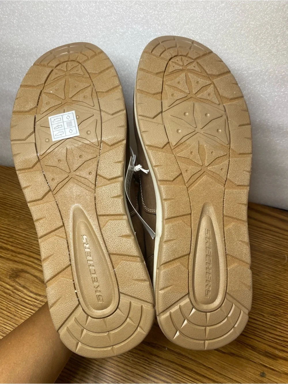 Skechers Men's Hands Free Swift Fit Memory Foam Casual Brown Shoes Size 12